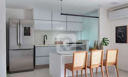 Leblon, cobertura duplex com 141m², 2 suítes e 2 vagas