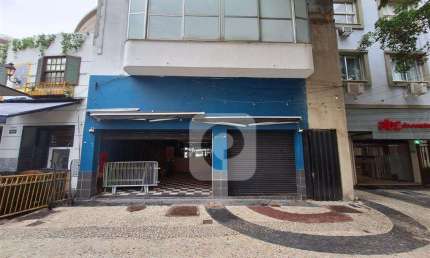 Leblon, Prédio Comercial com Localização Espetacular e área total de 566 m2.