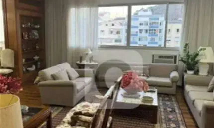 Apartamento de 250m² com 3 quartos (1 suíte) e 1 vaga á venda - Copacabana - RJ