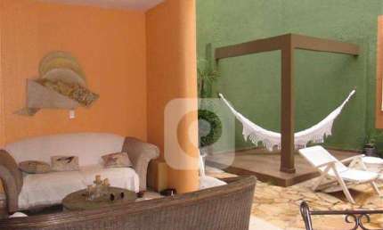 Casa Frente de rua no Jardim Botânico com 5 quartos e 2 vagas