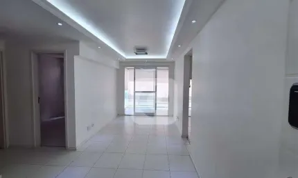 Apartamento 2 quartos - 63m² com suíte - Vernissage - Pechincha