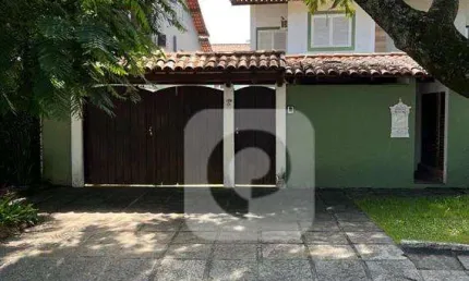 Casa à venda no Condomínio Santa Mônica - Barra da Tijuca