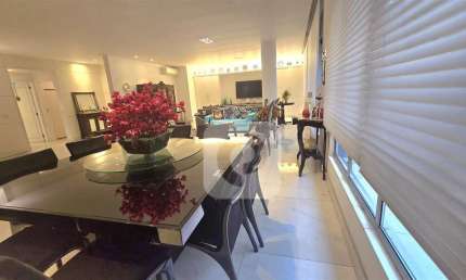 Apartamento Garden  de 261m2 com 4 Quarto e 2 vaga  A Venda - Leblon - RJ