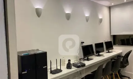 Sala comercial à venda na Avenida das Américas, Recreio dos Bandeirantes, Rio de Janeiro