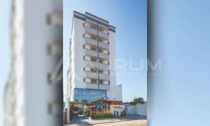 Apartamento com 02 Dormitórios (01 suíte), São Pedro, Navegantes/SC