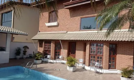 Casa em condomínio fechado com 4 quartos à venda na Avenida Bom Pastor, 509, Alphaville, Santana de Parnaíba por R$ 2.600.000
