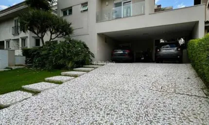 Casa em condomínio fechado com 4 quartos à venda na Avenida Bom Pastor, 1000, Alphaville, Santana de Parnaíba por R$ 3.800.000