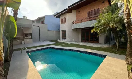 Casa em condomínio fechado com 4 quartos à venda na Alameda das Castanheiras, 539, Morada dos Pinheiros (Aldeia da Serra), Santana de Parnaíba por R$ 2.500.000