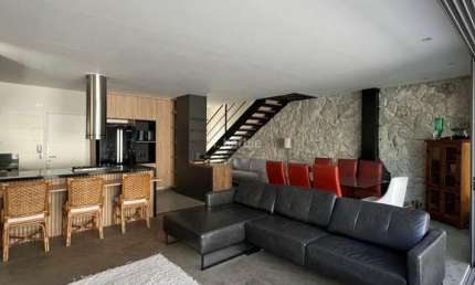 Casa em condomínio fechado com 3 quartos à venda na Avenida Cid Vieira de Souza, 2033, Tamboré, Santana de Parnaíba por R$ 2.750.000
