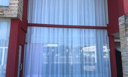 Ponto comercial para alugar na Avenida Comendador Franco, 2523, Tarumã, Curitiba