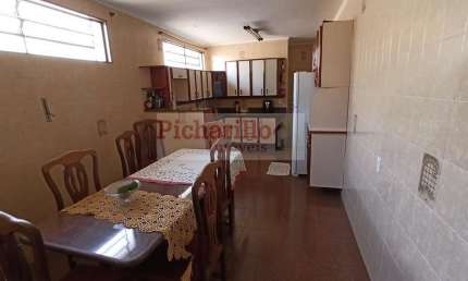 Casa para Venda em São Carlos, Vila São José, 4 dormitórios, 2 suítes, 3 banheiros, 3 vagas