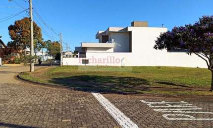 Terreno à venda no Parque Espraiado, São Carlos 