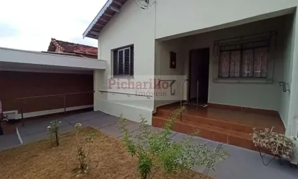 Casa para Venda em São Carlos, Centro, 3 dormitórios, 1 suíte, 2 banheiros, 6 vagas