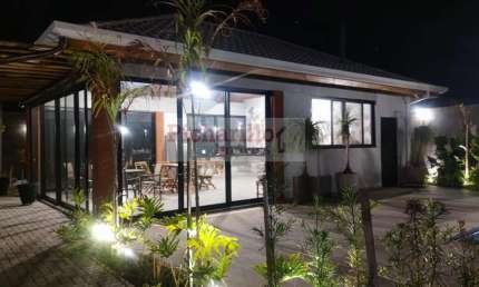 Casa para Venda em São Carlos, Quinta dos Buritis, 1 dormitório, 2 banheiros, 10 vagas