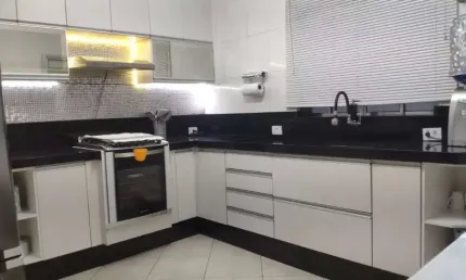 Casa para Venda em Barueri / SP no bairro Jardim do Líbano - 3065-3725448