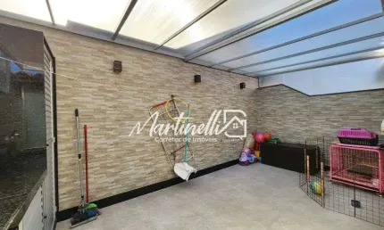 Imóvel para venda tem 140 metros quadrados com 4 quartos