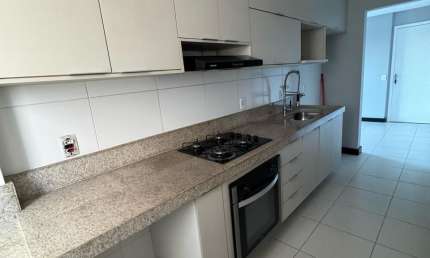 Lindíssimo Apartamento à Venda no Villaggio Laranjeiras – 2 Quartos (1 Suíte) | 55m² | Sol da Manhã