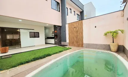 Casa Duplex 3 Suítes à Venda no Yahoo Residence – Manguinhos – Piscina, Área Gourmet, 150m²
