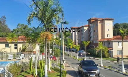 Linda casa de 96 m² com 2 dormitórios - 2 Vagas - condomínio Bosque da Vila - Cotía