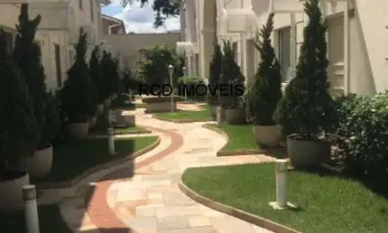 Casa alto padrão em condomínio  VILA SÃO FRANCISCO  COM: 3 quartos, 1 suite, 1 sala, 3 banheiros, 2 vagas