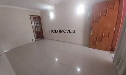 Imperdível! Casa à venda em São Paulo-SP, bairro Jardim Peri Peri: 2 quartos, sala, 2 banheiros, garagem e 101m² de área.