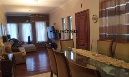 Casa à venda Jardim Bonfiglioli com 3 quartos, 3 suítes,  4 vagas, 250m²