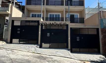 Imperdível: Casa à venda no Jardim Monte Kemel, 3 quartos, 1 suíte, sala, 2 vagas, 140m². Chegue antes que acabe!