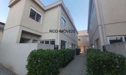 Casa em Condomínio à Venda na Vila Butantã, SP: 3 Quartos, 1 Suíte, 1 Sala, 3 Banheiros, 2 Vagas, 120m². Imperdível!