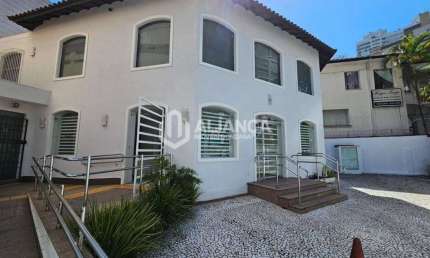 Casa para alugar por R$ 20.000,00/mês - Gonzaga - Santos/SP