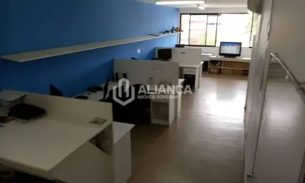 R-Conjunto à venda, 158 m² por R$ 800.000 - Campo Grande