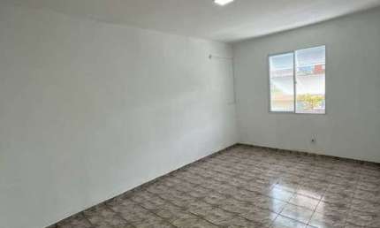 Apartamento de 3 dormitórios no Marapé sem elevador