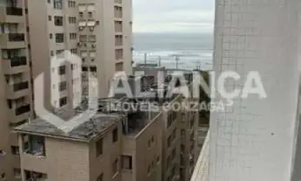 Apartamento de 2 domitórios no Gonzaga com Vista para o Mar