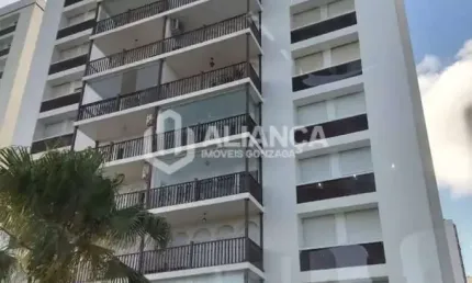 Apartamento com 3 Dormitórios ao Lado do Balneário no Gonzaga
