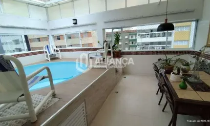 Cobertura 3 Dormitórios com 2 vagas de garagem e 200 Metros