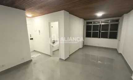 Kitnet / Stúdio à venda na Rua Cândido Rodrigues, Centro, São Vicente