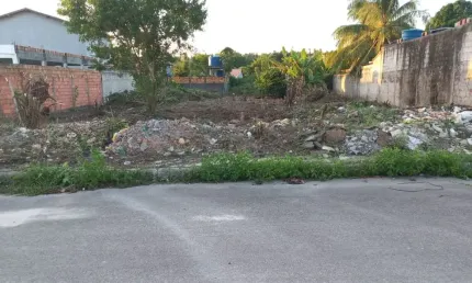 Terreno à venda na Barra do Jacuípe, Camaçari 