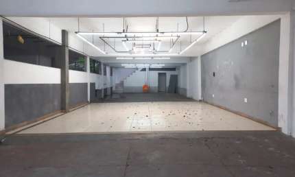Ponto comercial com 1 sala para alugar na Travessa Oscar Pontes, 1, Água de Meninos, Salvador