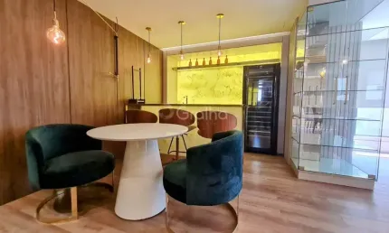 Apartamento a venda Av. Trompowsky de 186m² com 4 quartos sendo 3 suítes no Centro