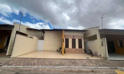 Casa em condomínio fechado com 3 quartos à venda na Mahiba Azar, 1, Olho D'Água, São Luís por R$ 550.000