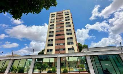 Apartamento com 3 quartos para alugar na São Luís Rei de França, 10, Turu, São Luís por R$ 3.000