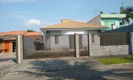 &#127795; **casa térrea exclusiva no condomínio fechado - bairro são francisco de assis, camboriú - sc** &#127795;