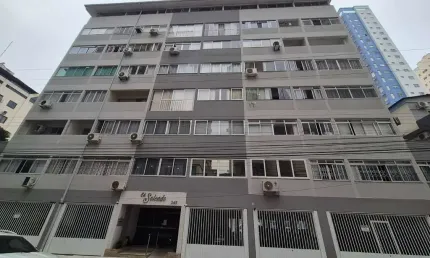 Apartamento Mobiliado com Terraço para Locação Anual no Coração de Balneário Camboriú! &amp;#9728;&amp;#65039;