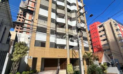 Apartamento semi mobiliado no Edifício Residencial Puerta Del Sol