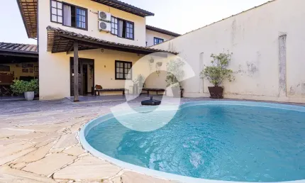Casa com 3 quartos à venda na Rua Trinta e Cinco, Quadra 89, Serra Grande, Niterói
