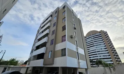 Apartamento amplo no papicu próximo ao shopping riomar