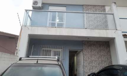 Casa com 2 quartos à venda na Avenida Dona Rosalina, Igara, Canoas