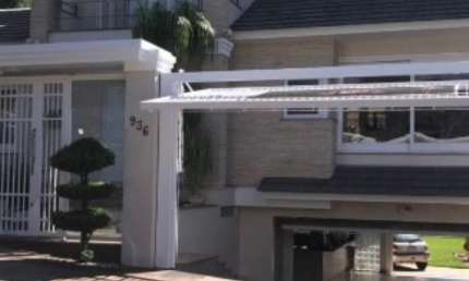 Casa com 4 quartos para alugar na Rua Araguaia, 936, Igara, Canoas