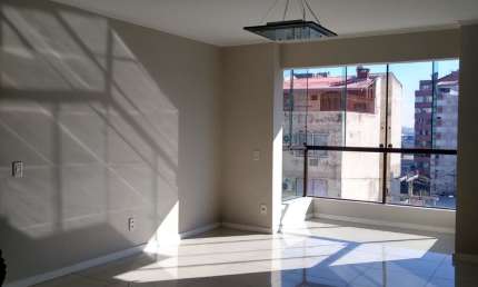 Apartamento com 2 quartos para alugar na Rua Caramuru, Centro, Canoas
