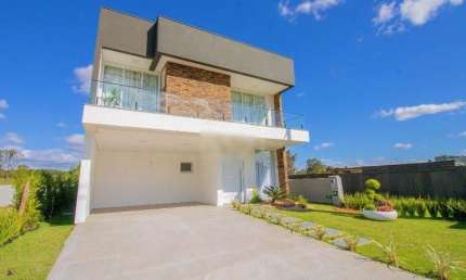 Casa à venda na Avenida Presidente Vargas, Floresta, Nova Santa Rita