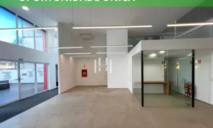 Prédio com 10 salas para alugar na Avenida Olegário Maciel, Barra da Tijuca, Rio de Janeiro